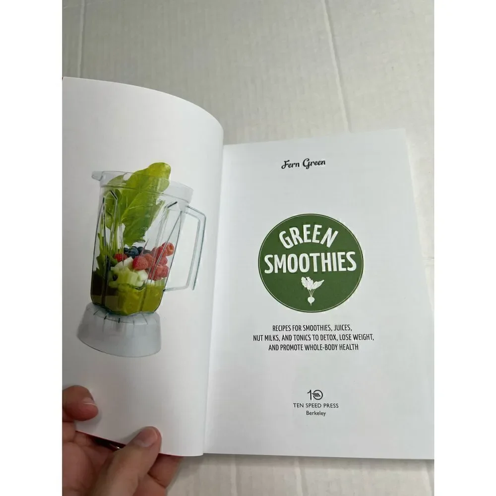 3/$15 or 5/$20 Green Smoothies paperback book